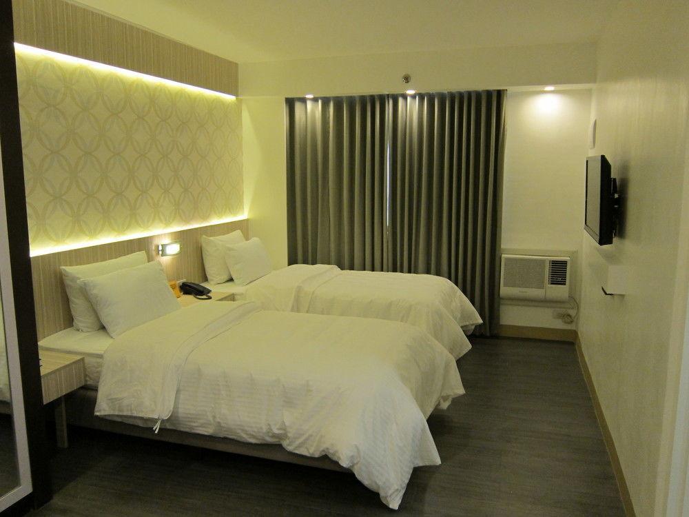 Hotel The Charter House Makati City Zewnętrze zdjęcie