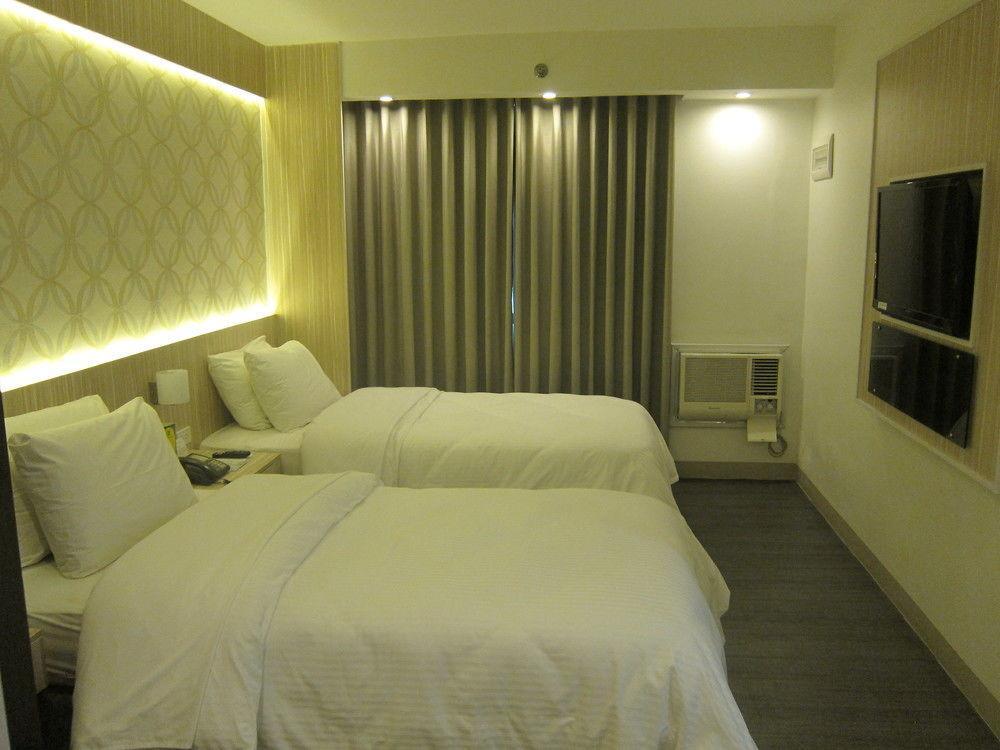 Hotel The Charter House Makati City Zewnętrze zdjęcie