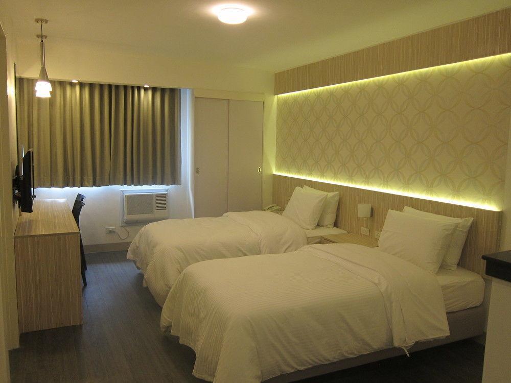 Hotel The Charter House Makati City Zewnętrze zdjęcie