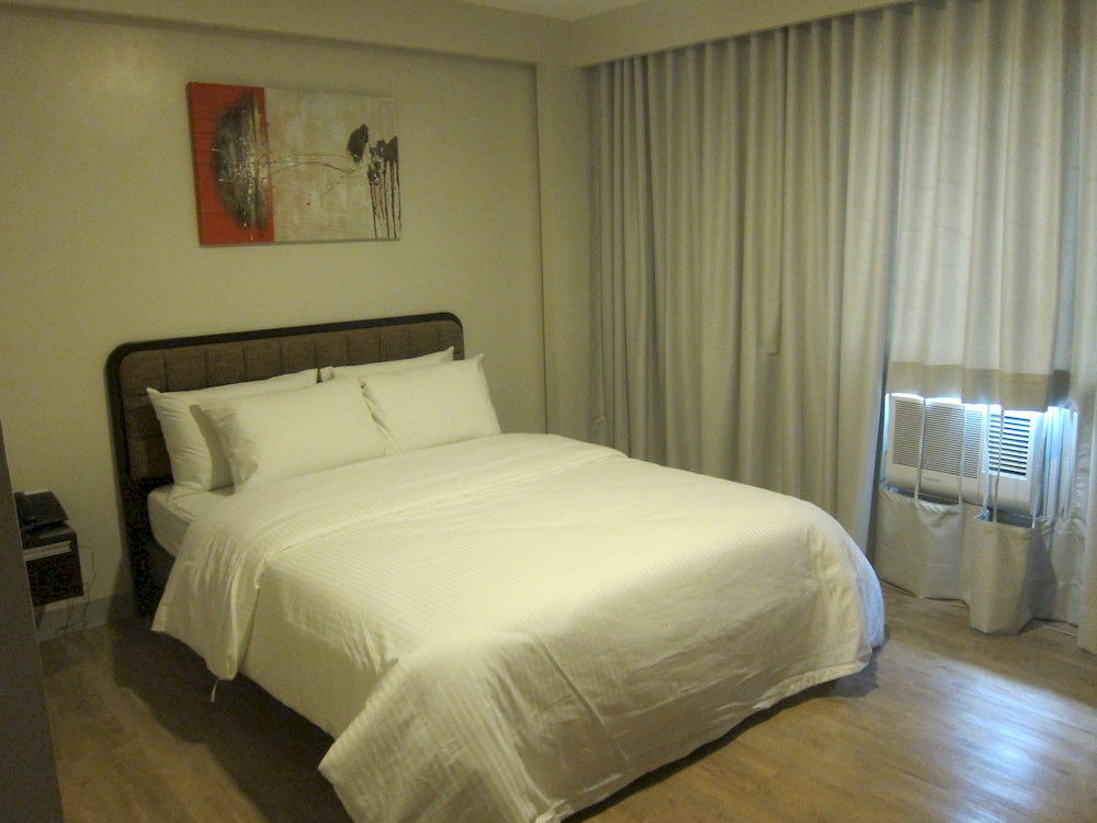 Hotel The Charter House Makati City Zewnętrze zdjęcie