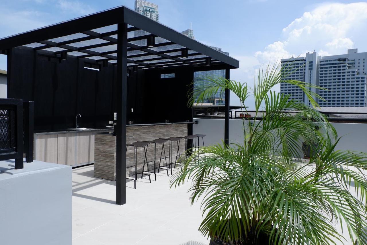 Hotel The Charter House Makati City Zewnętrze zdjęcie